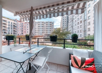 Appartement T2 de 50m² Lyon 7 - Jean Macé -  avec balcon et garage